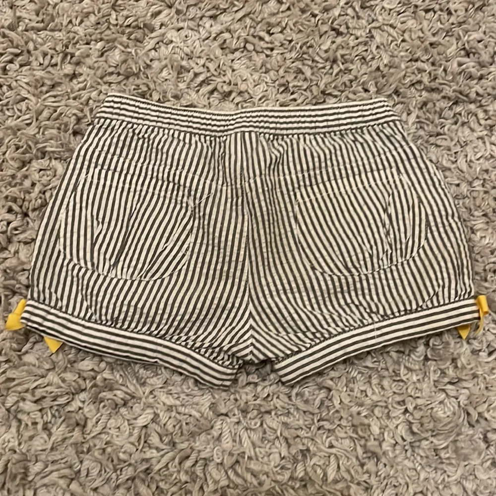 2014 Gymboree “Yellow and Black” Outfit, Size 4T